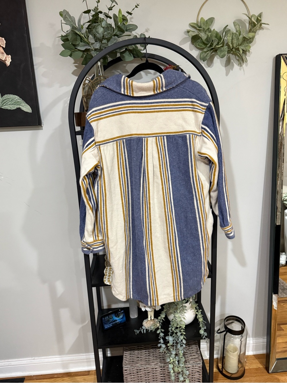 Aerie Oversized Striped Shirt Jacket | Blue & Cream | Size Medium | Shacket - Picture 9 of 12